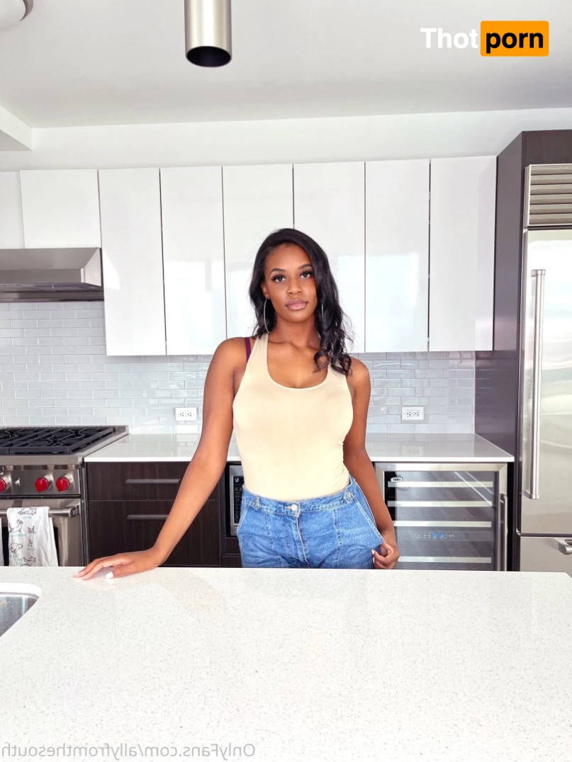 Ally From The South 3630393