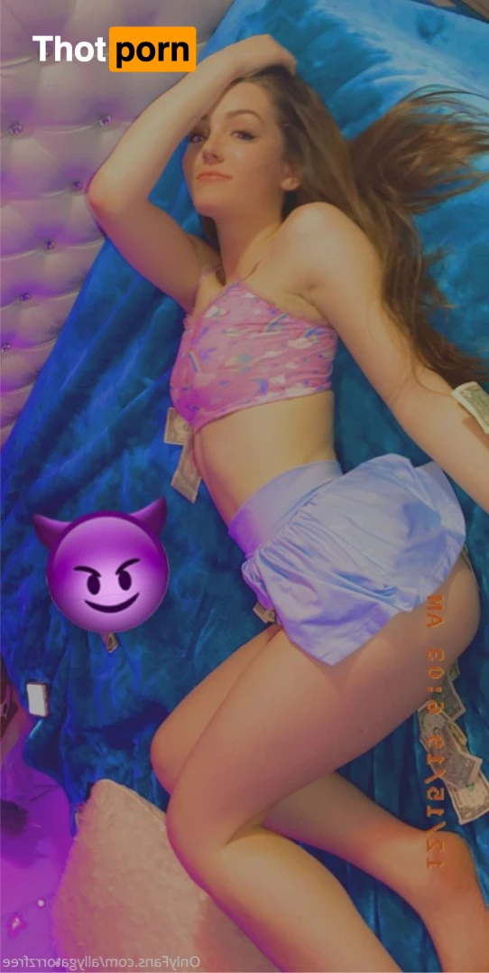 Ally Hardesty Free 3801792