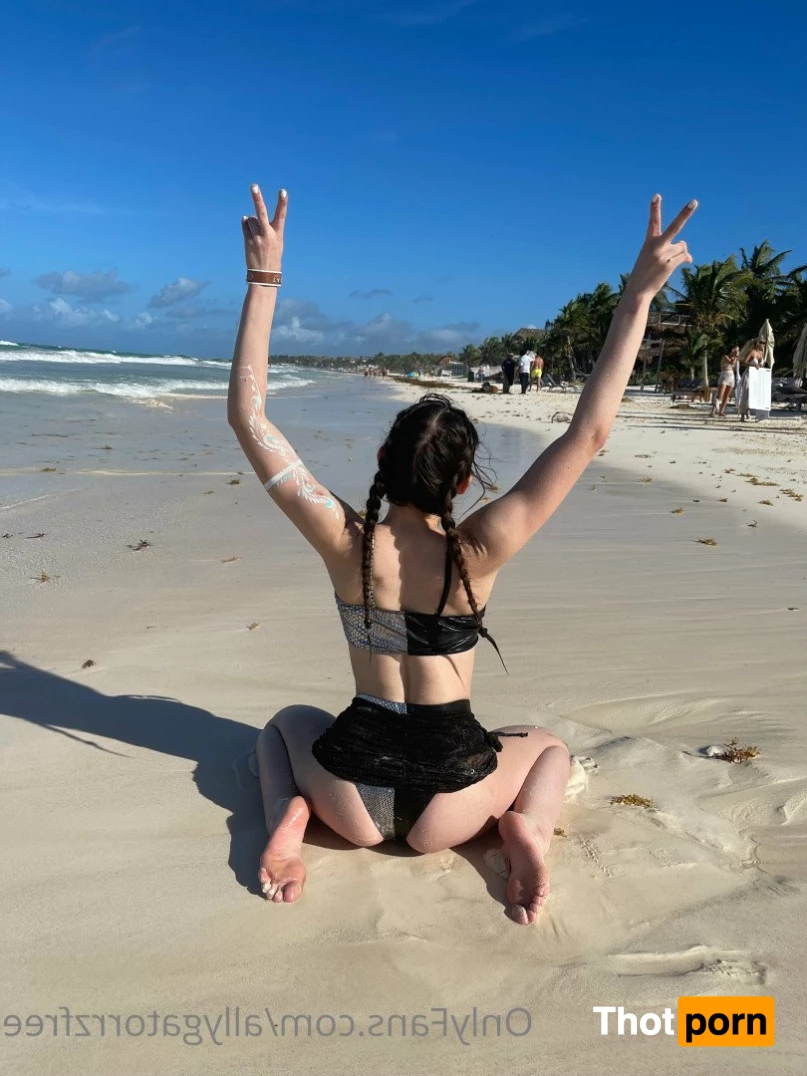 Ally Hardesty Free 3804169