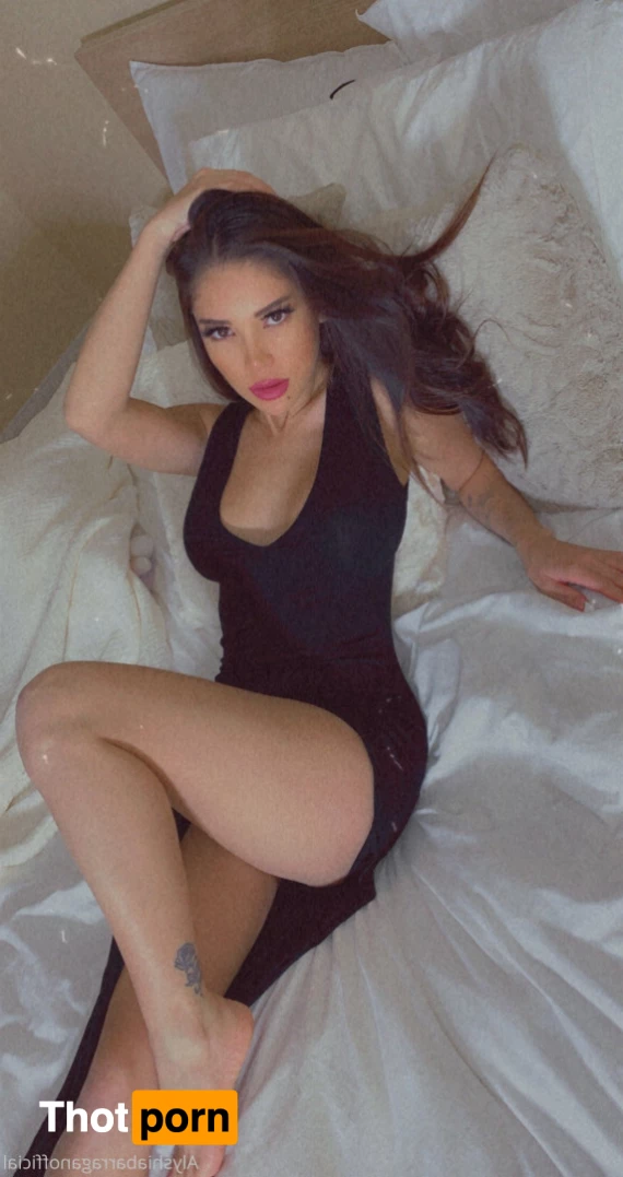 Alyshia Barragan 🍒 6218794