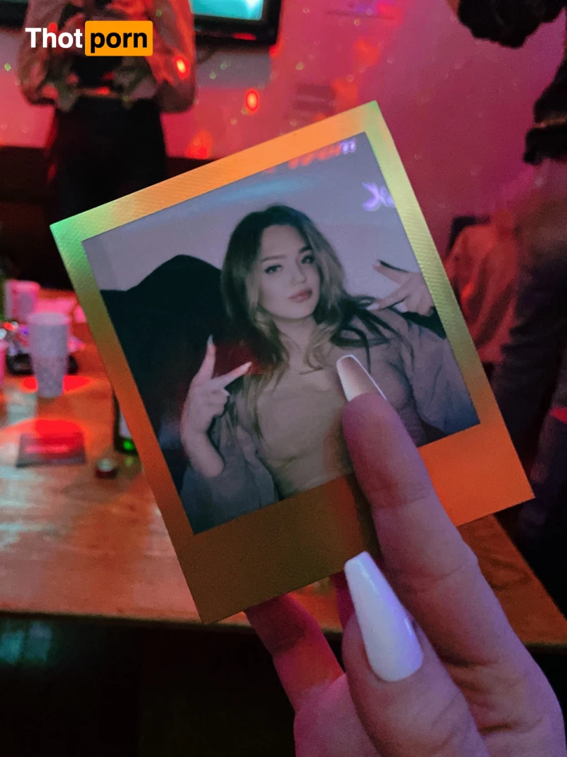 Amanda Michelle 9875103