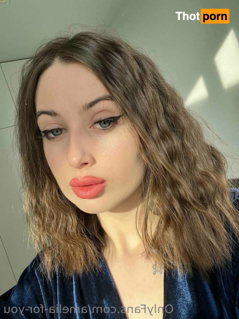 🌷Amelia🌷 12518067