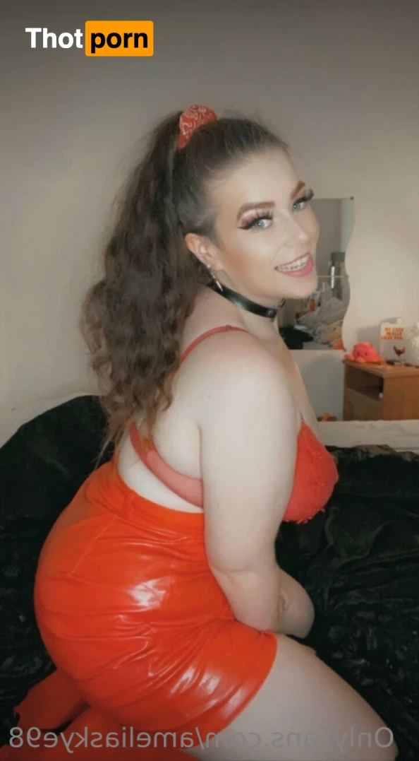 😈 CheckDMs 😈 11719343