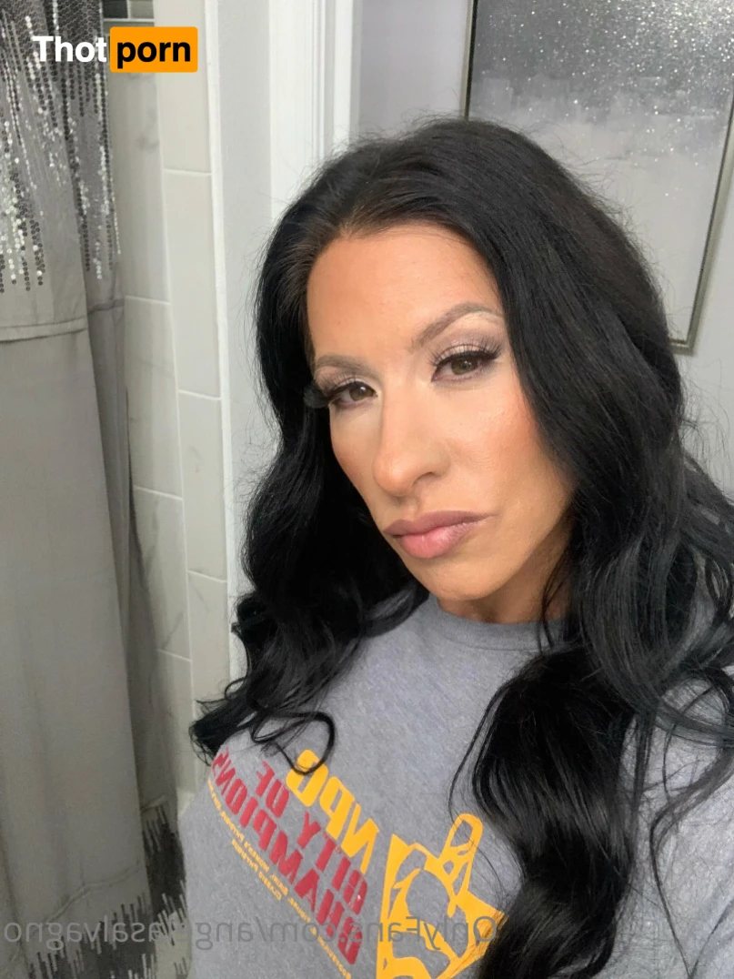 Angela Salvagno 12507074