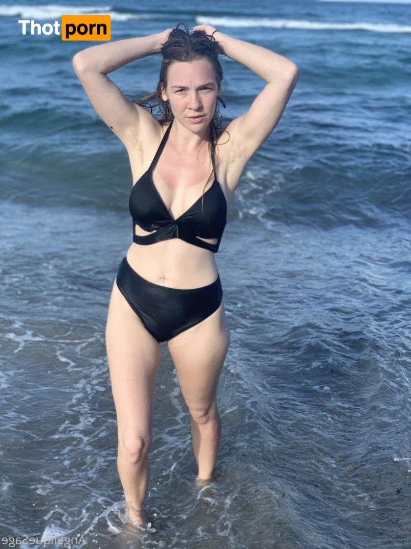 AngeliqueSage 10343582