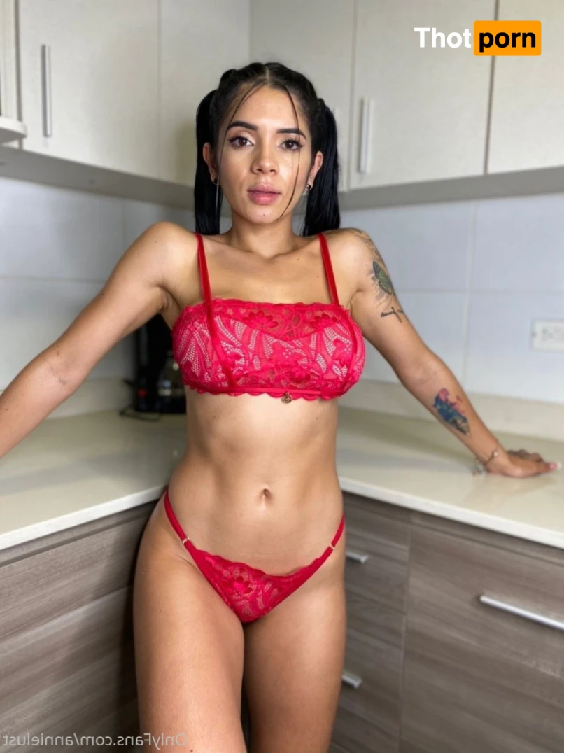 🐰 Annie Lust 🐰 16320607