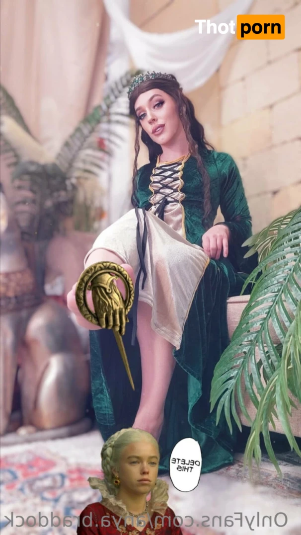 Anya Braddock 12596640