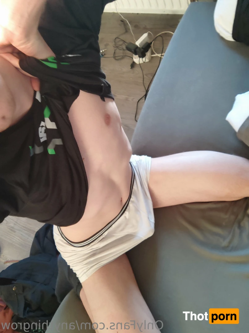 Anythingrow 12578537