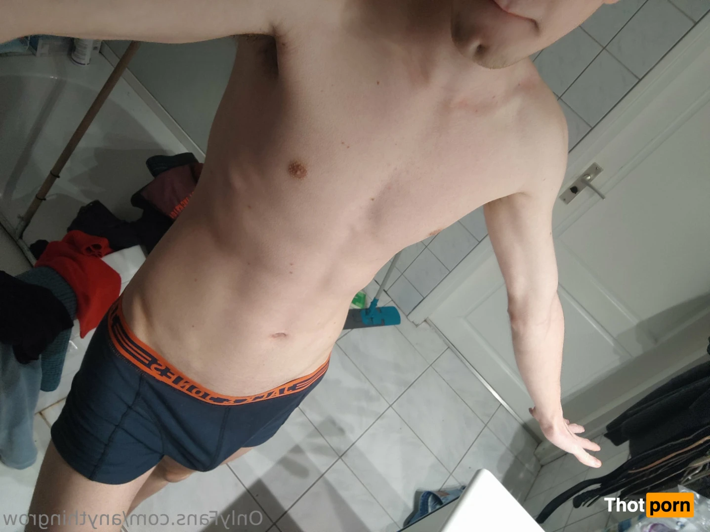 Anythingrow 12578806