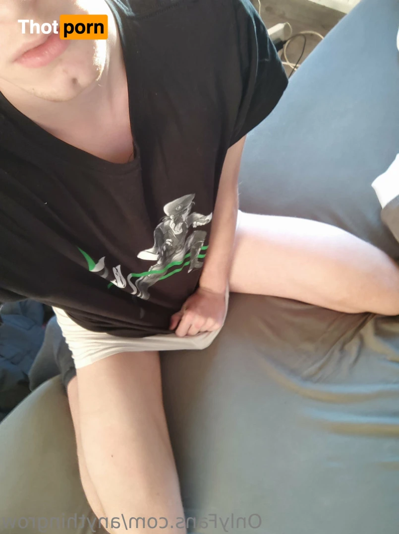 Anythingrow 12578881