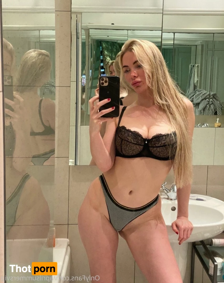 April Summers VIP 4110805