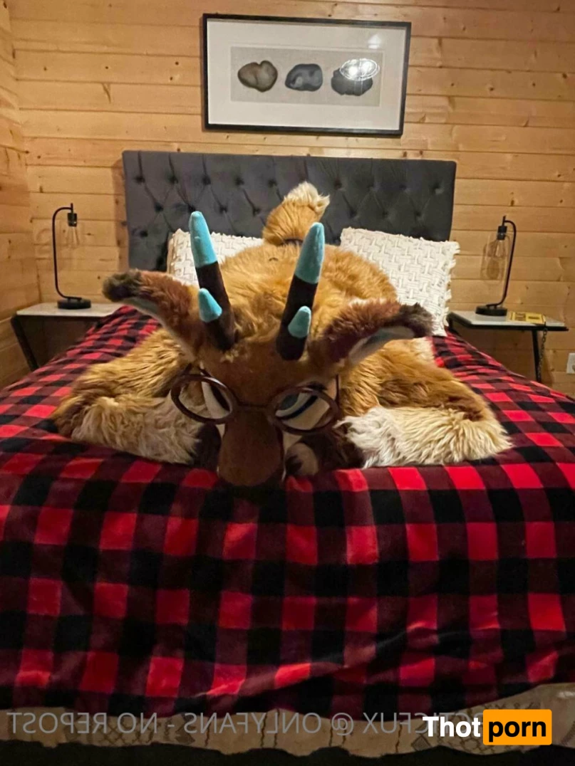 Momma Marie 🍑🐾 5942833