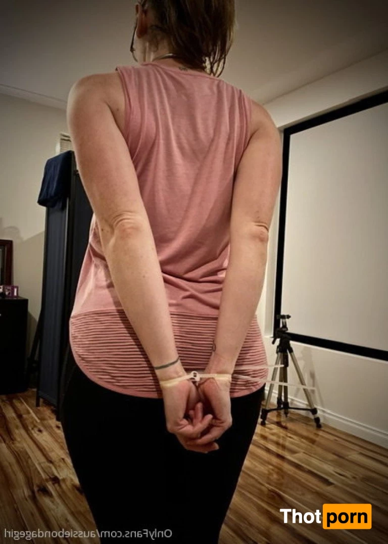 Bondage Girl 3787661