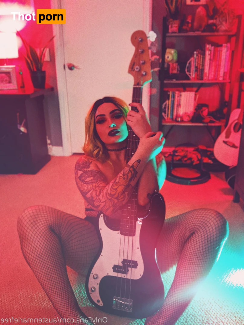 Austen Marie (FREE PAGE) 6183614