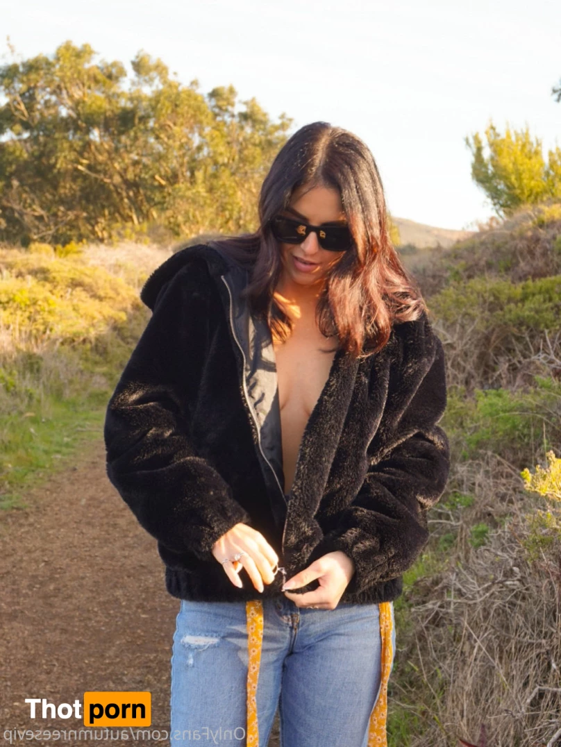 Autumn Powers 9875066