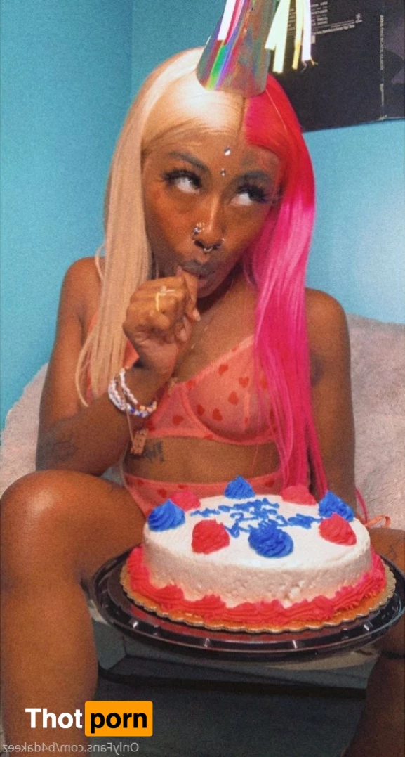 KiddieKat🍒💜 3425233