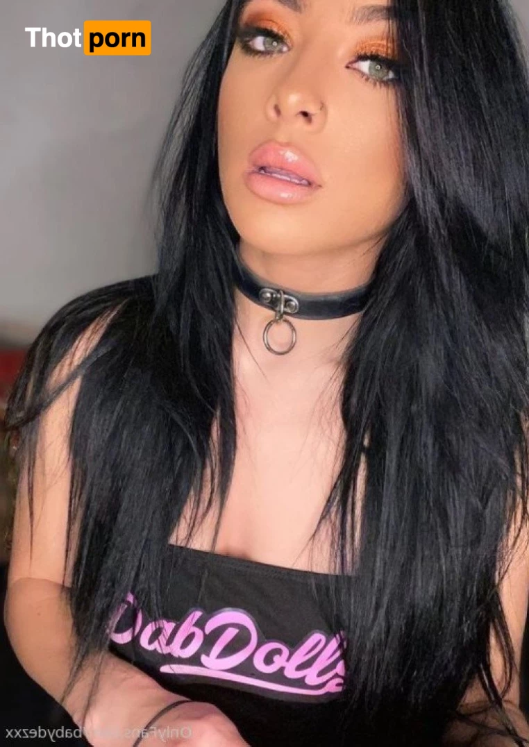 Desiree 🖤 3605390