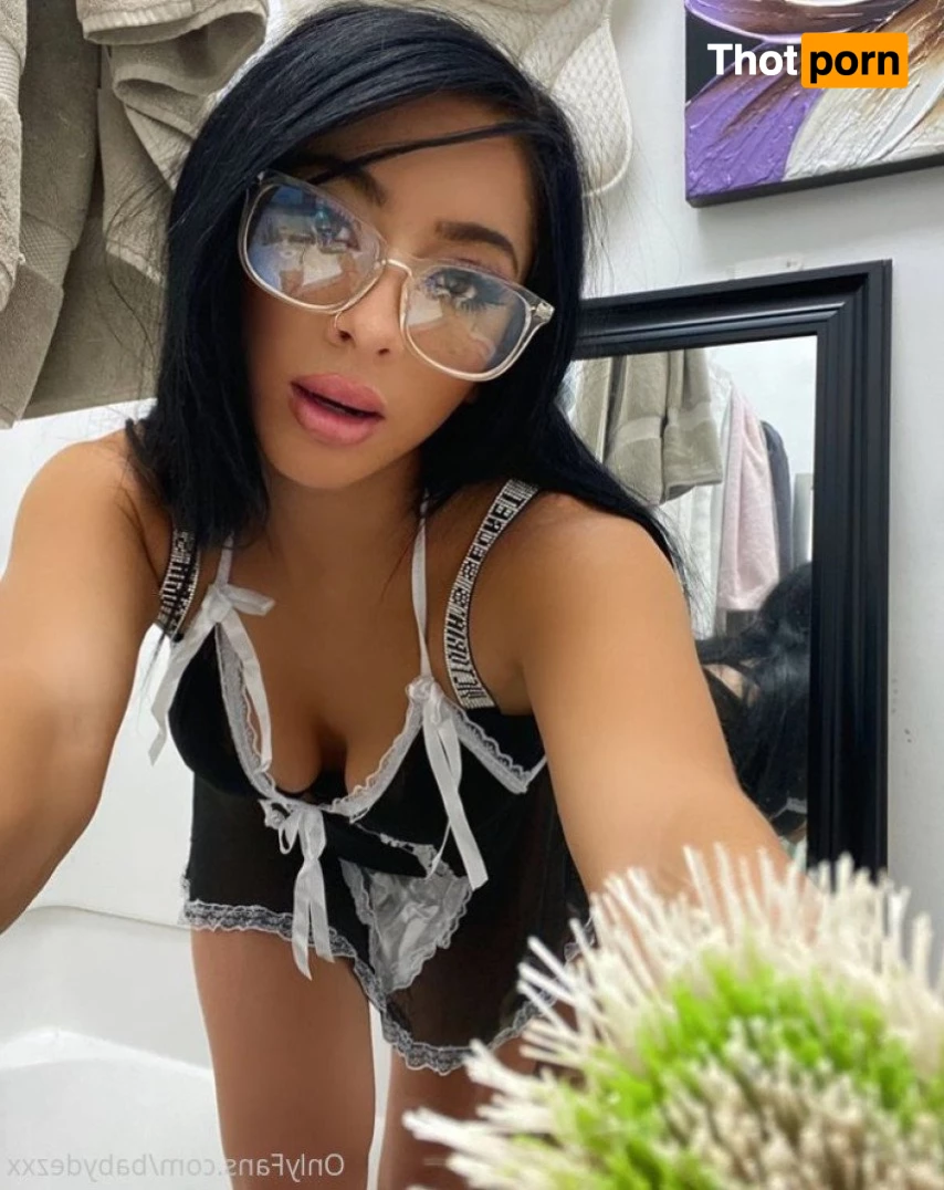 Desiree 🖤 3605785