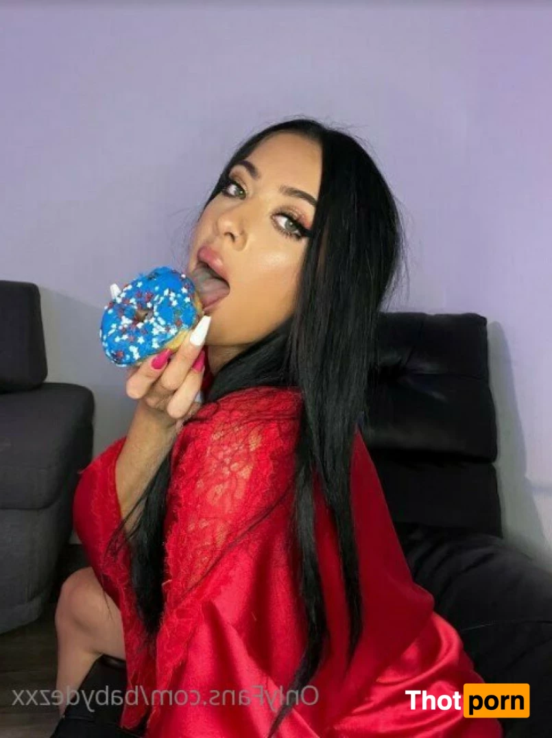 Desiree 🖤 6368221