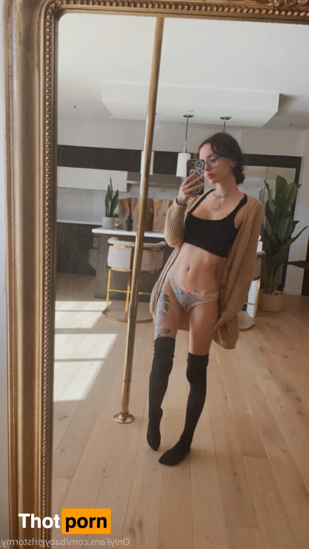 Stormy Summers (sixginn) 7847586