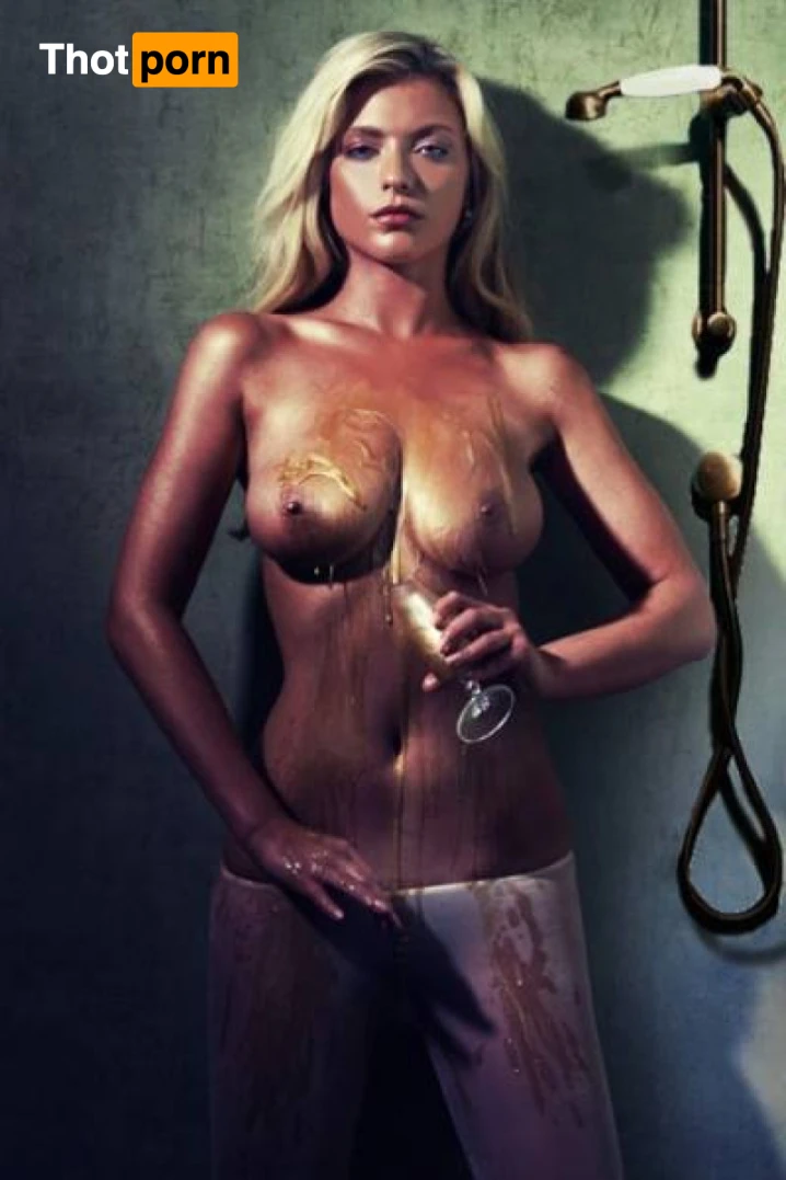 April summers 12087786