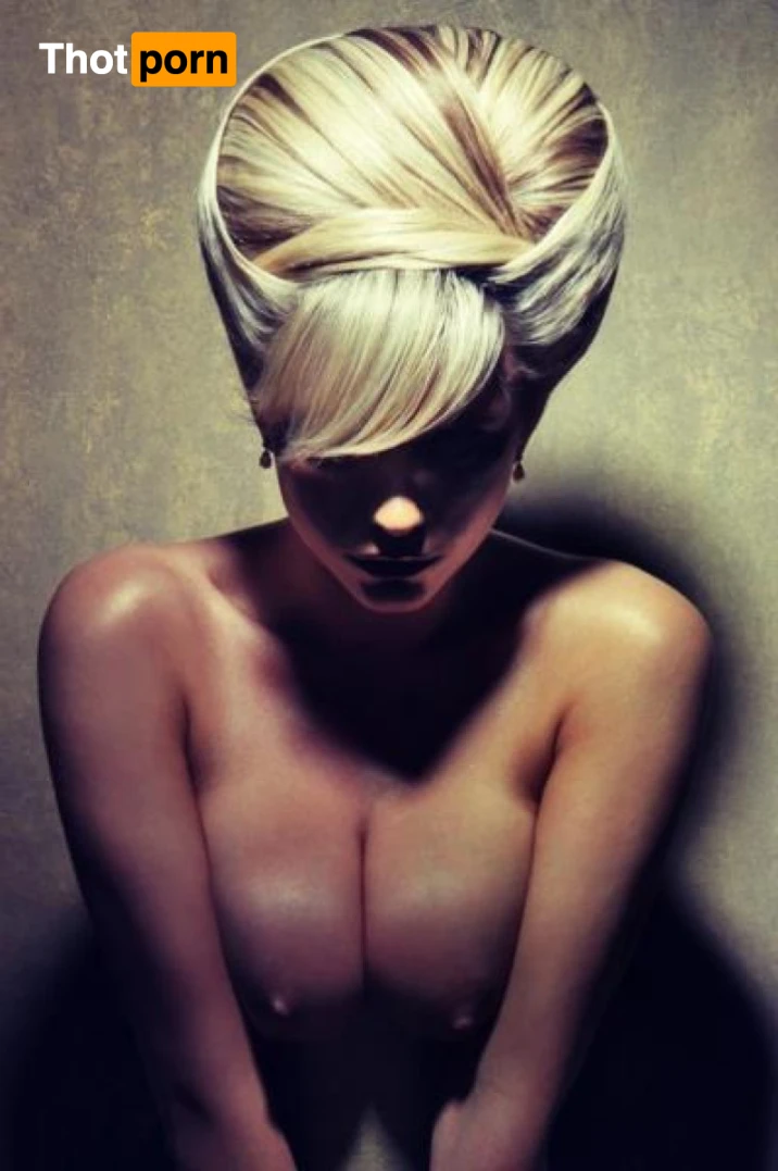 April summers 12088059