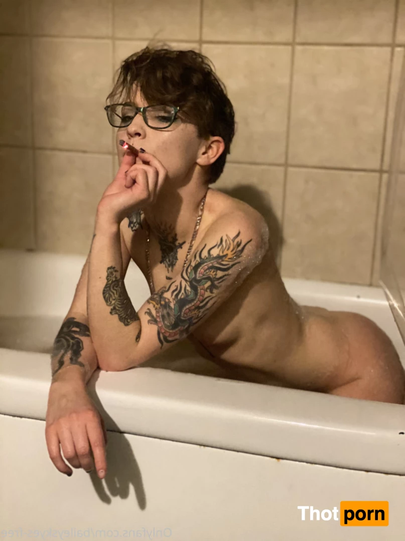 вaιley ѕĸyeѕ 5990365