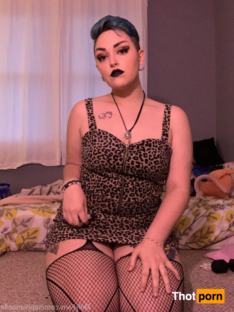 Basil 💖🏳️‍⚧️ 3660434