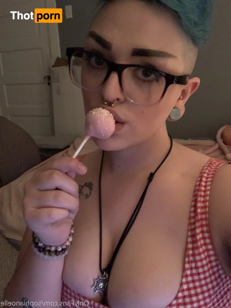 Basil 💖🏳️‍⚧️ 3660880