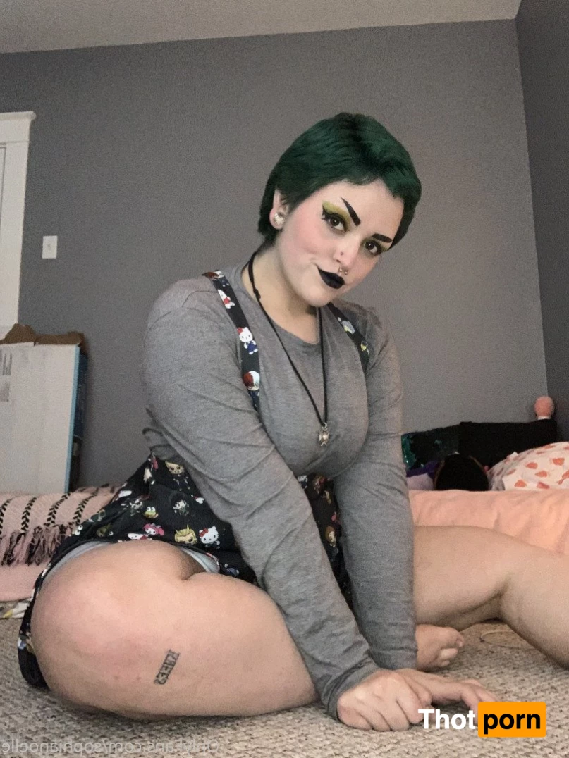 Basil 💖🏳️‍⚧️ 3663239