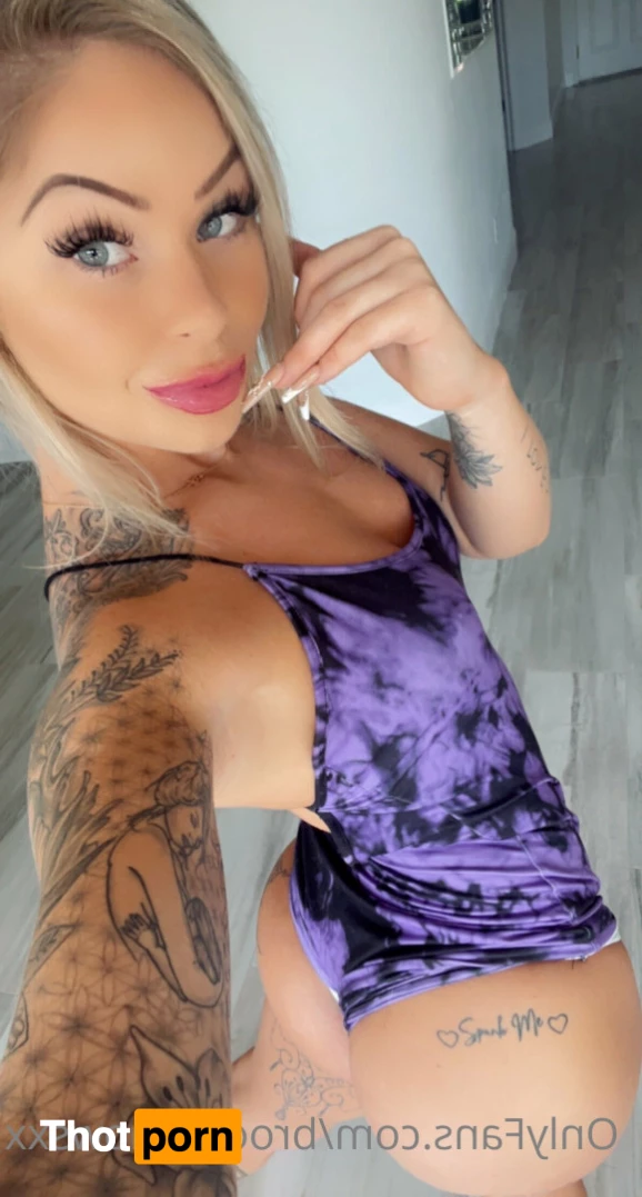 Brooke is 🥛CREAMY🥛 6379984