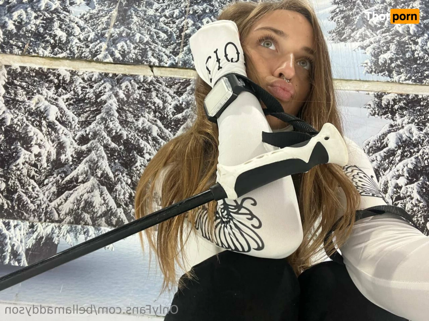 Bella Maddyson 5951799