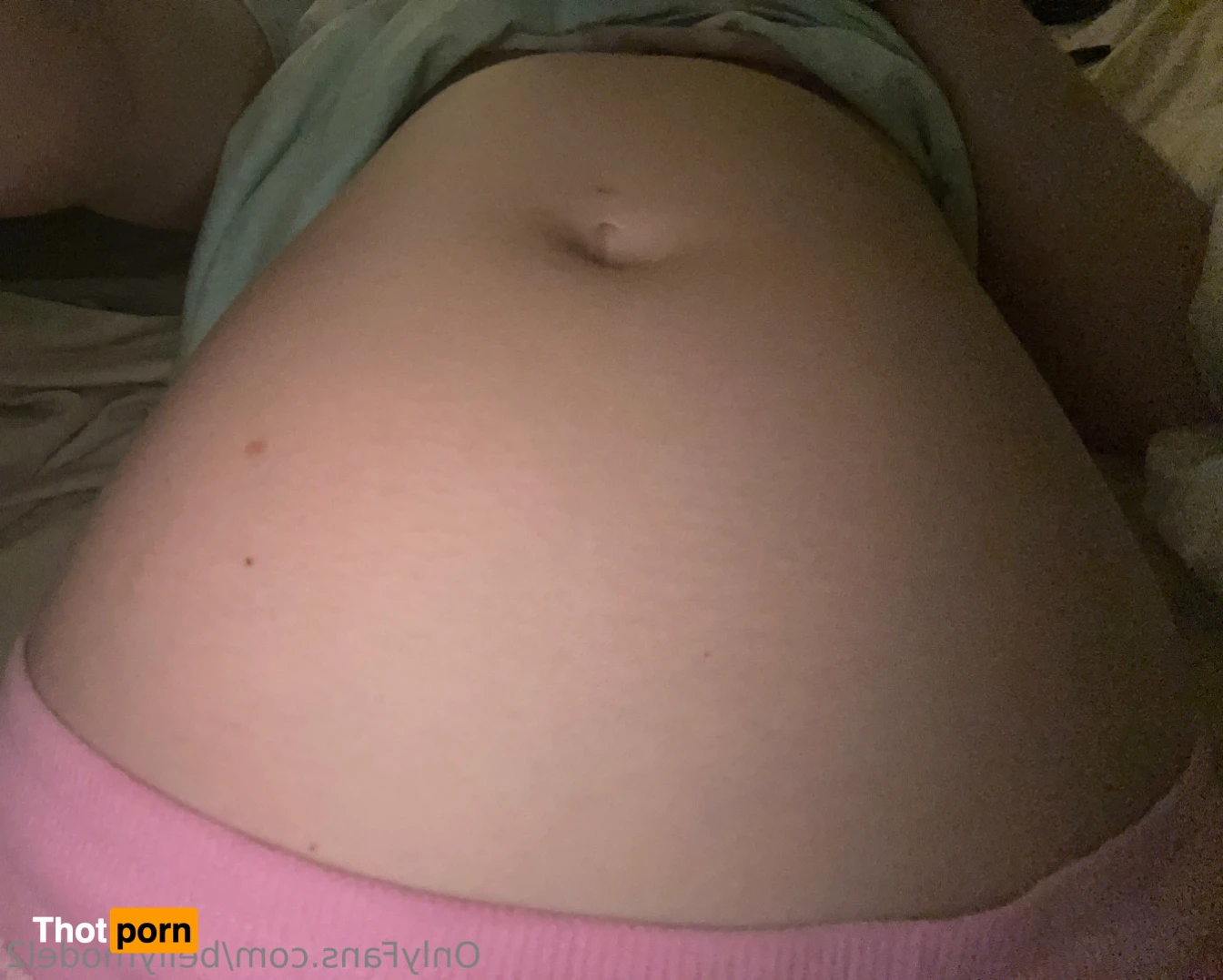 Belly Model (free) 10875555