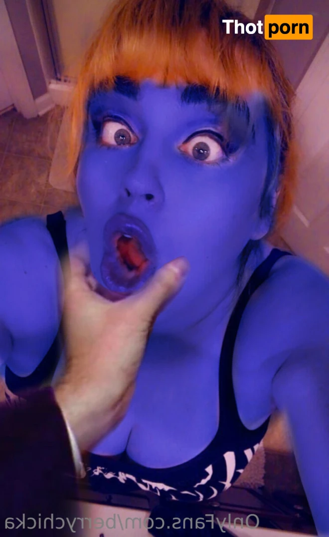 Berry Chicka 11714778