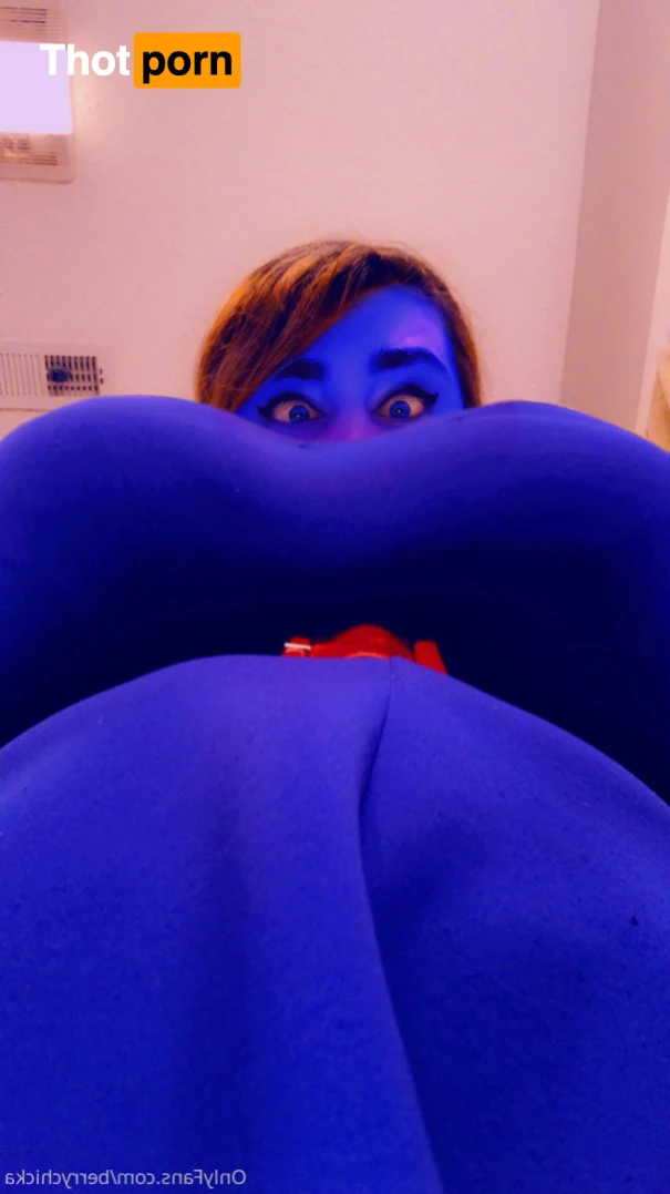 Berry Chicka 11715410