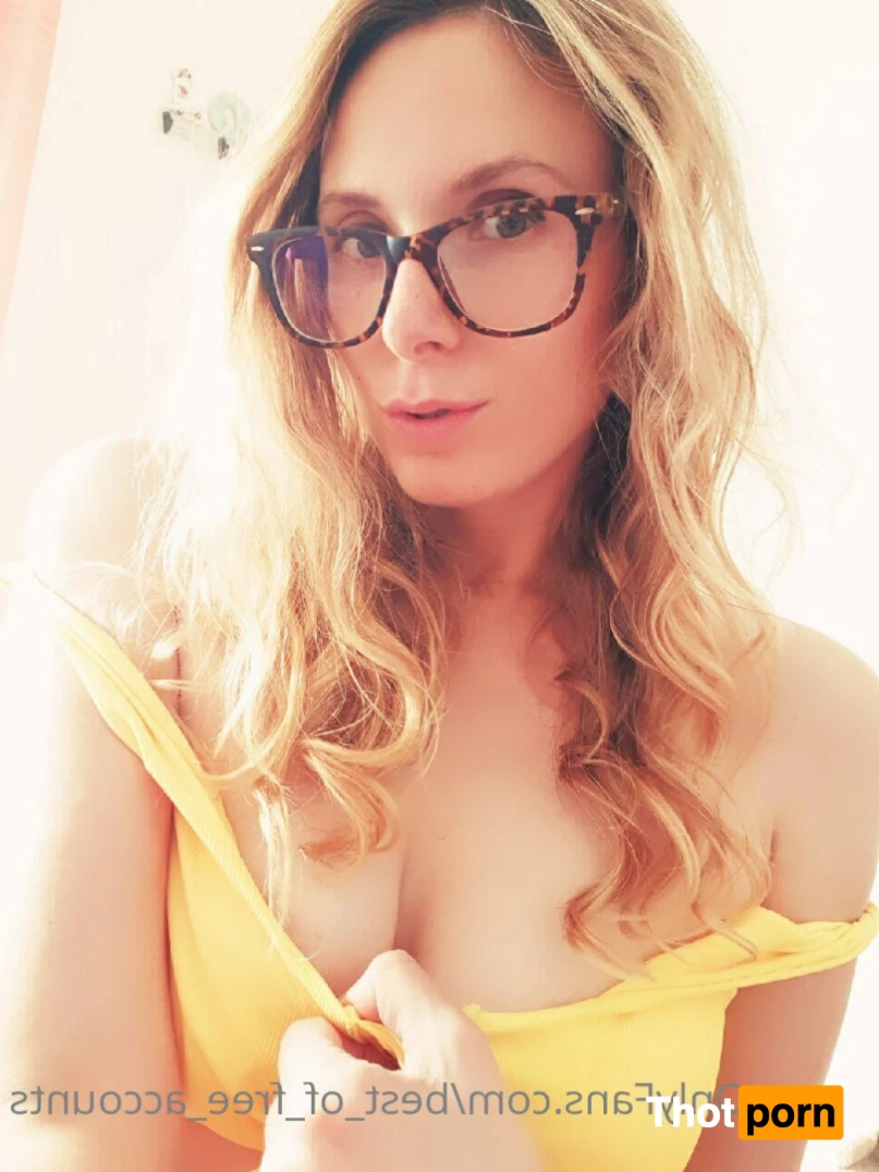 Best Onlyfans FREE Accounts &amp; FREE Nudes 15557309
