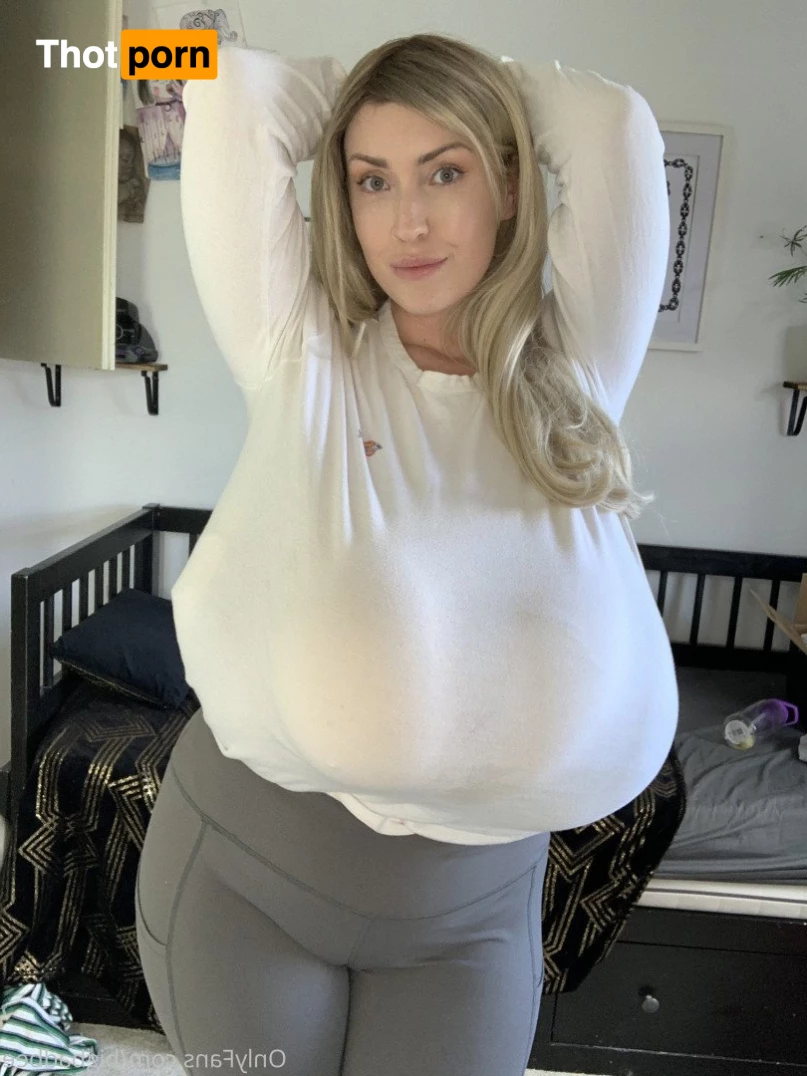 🎀 Big Bad Bee 🎀 3639744