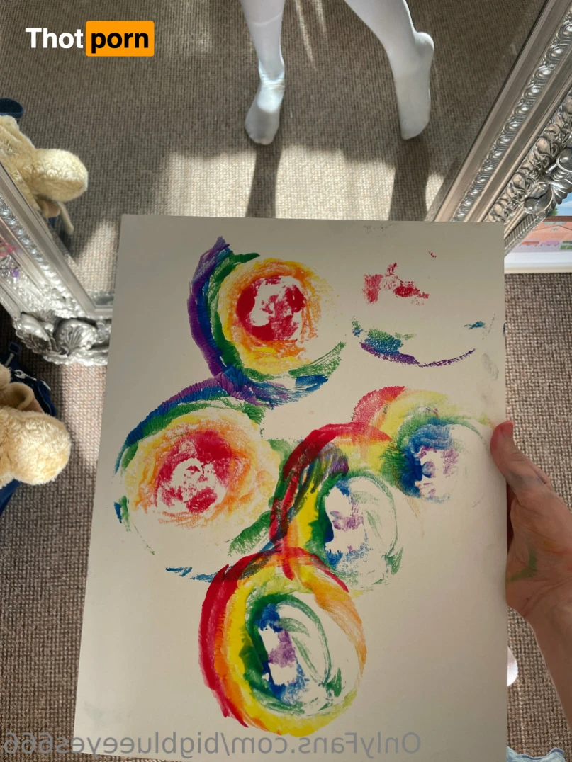 🦊💙BIG BOOTY BLUE EYES FREE 💙🦊 11670782