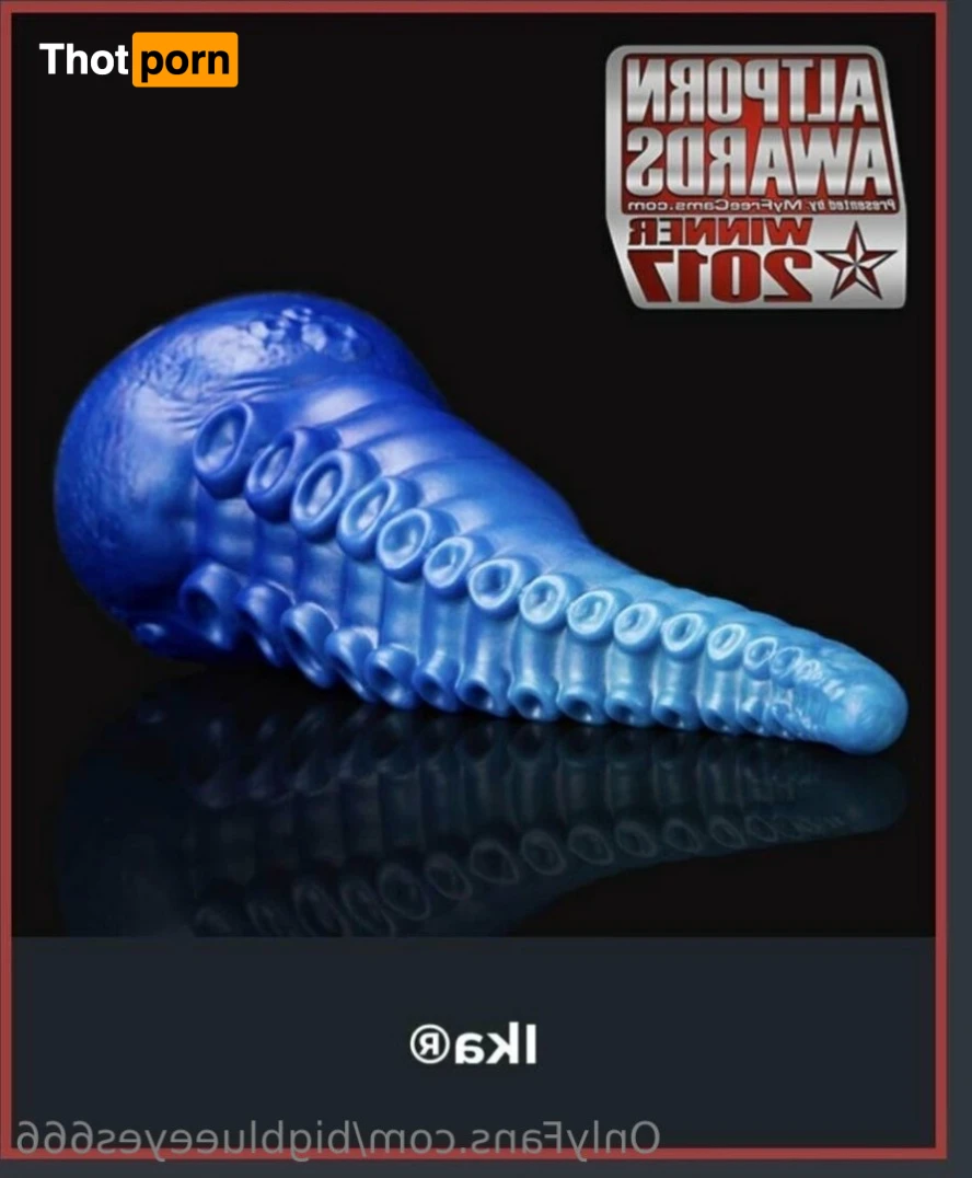 🦊💙BIG BOOTY BLUE EYES FREE 💙🦊 11670891