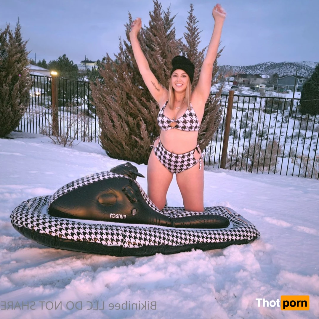 Bikinibee👙 3356825