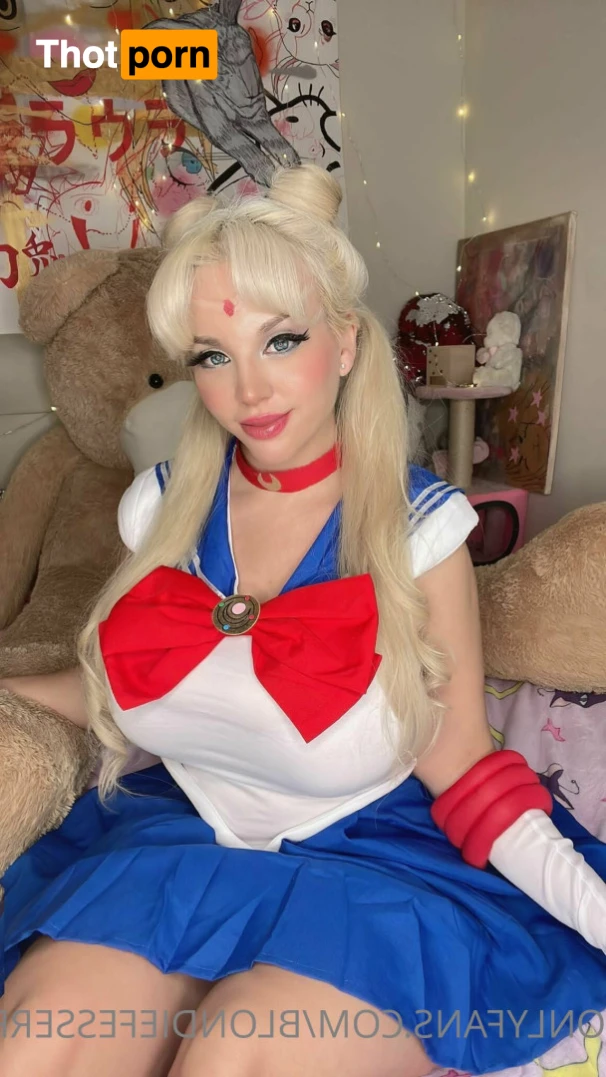 Blondie Fesser FREE 11520954