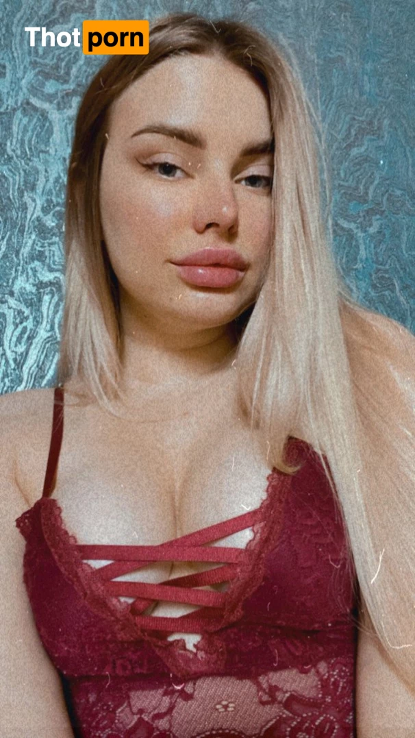 Blondy Aria 🖤 3650647