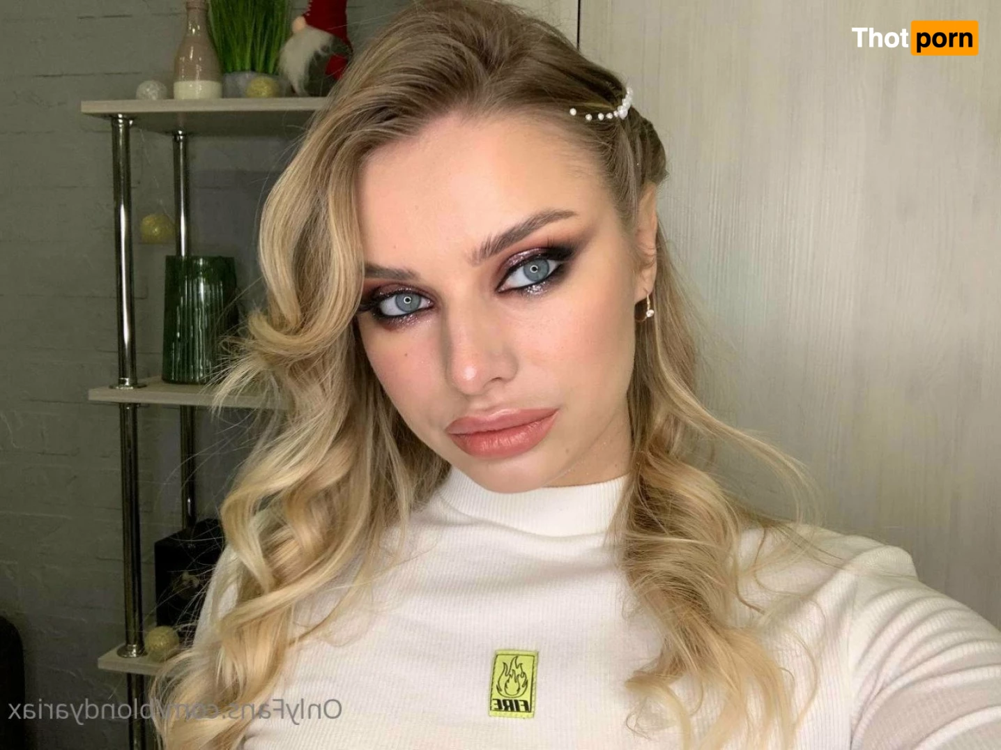 Blondy Aria 🖤 3584485