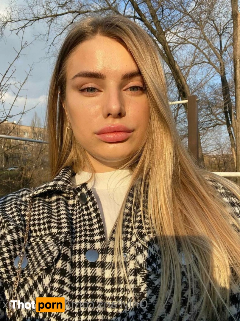 Blondy Aria 🖤 3585243