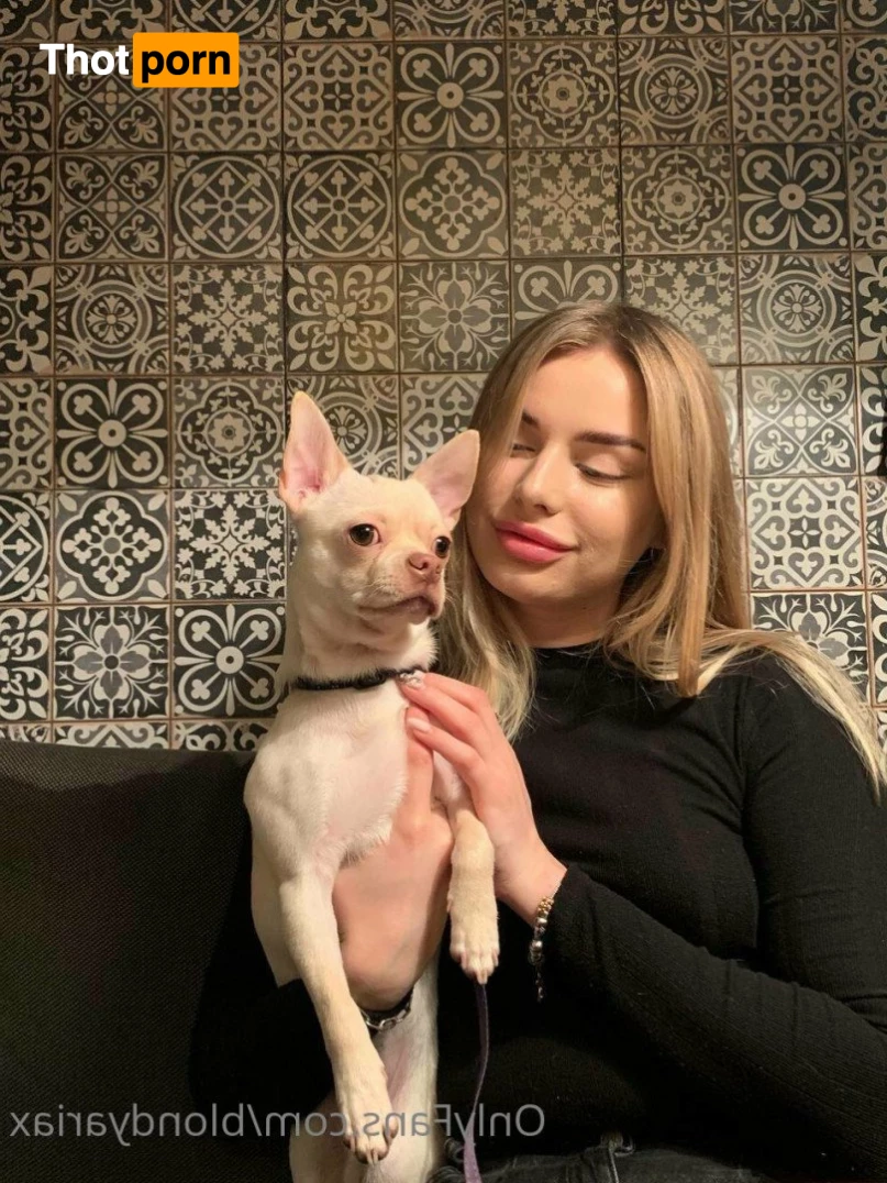 Blondy Aria 🖤 3585392