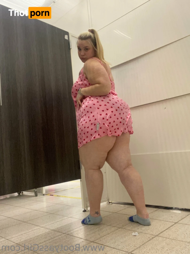 Bootyass Girl 11465919