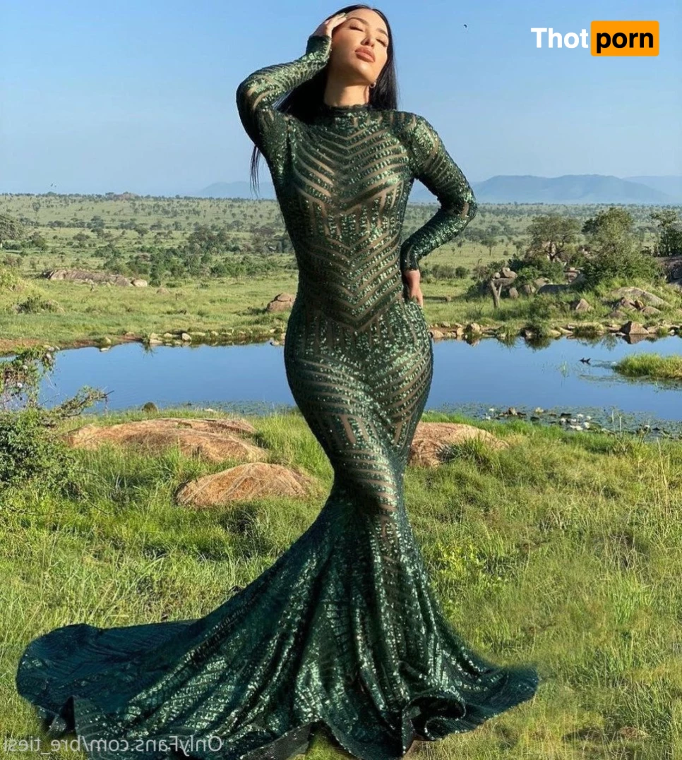 🔥 Bre Tiesi © 3690057