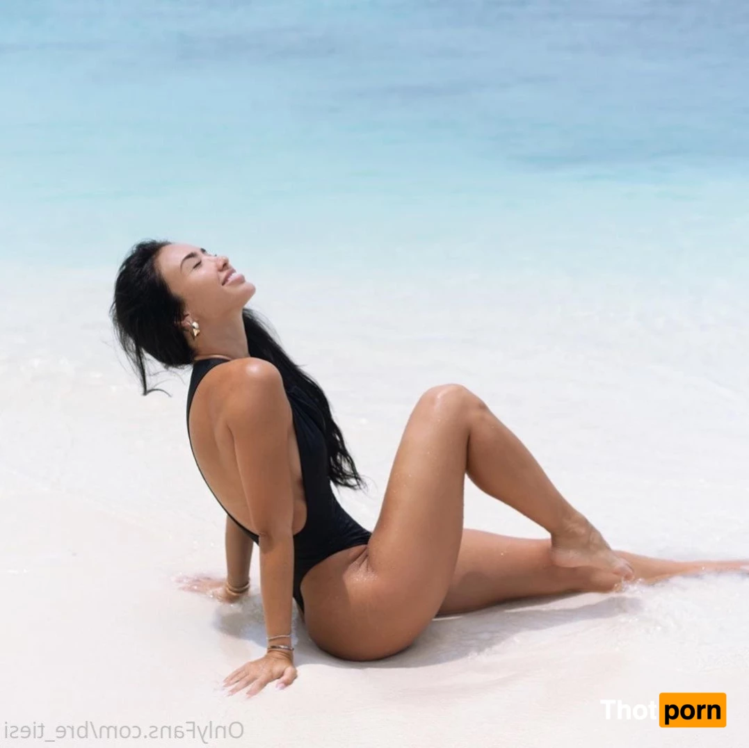 🔥 Bre Tiesi © 3691695