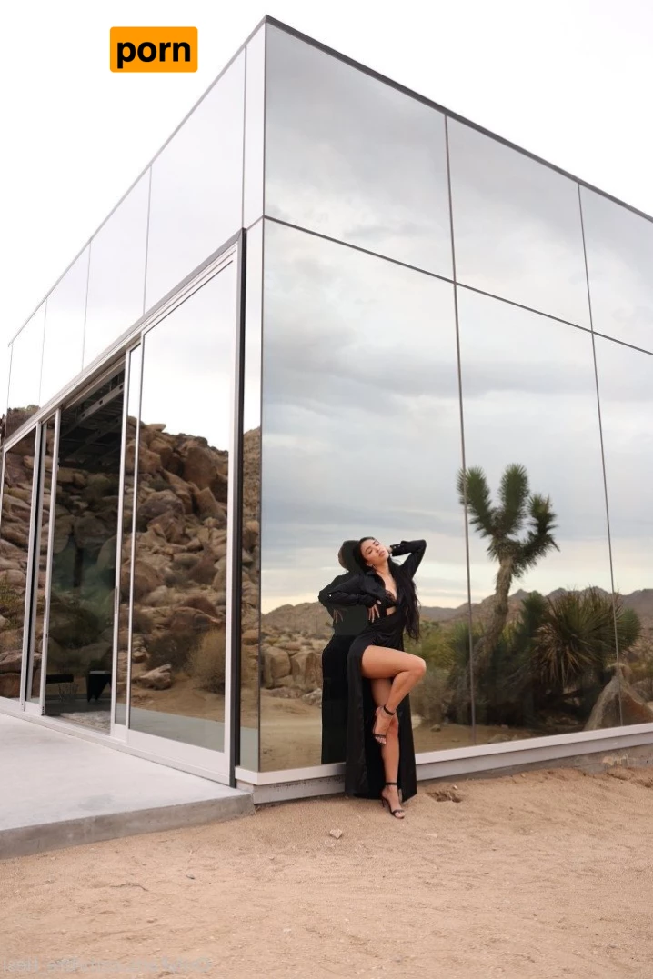 🔥 Bre Tiesi © 3692655