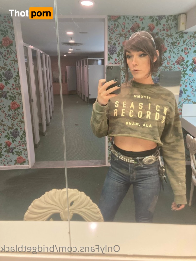 Bridget Black 3653071